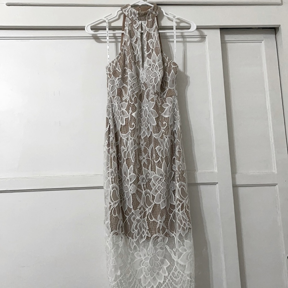 G by Guess high neck halter dress lace detail NWOT - Picture 2 of 10
